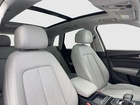 Used 2018 Audi Q5 Prestige w/ Prestige Package AWD/4WD image 42