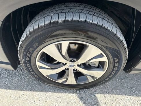 Used 2025 Subaru Ascent Premium AWD/4WD image 26