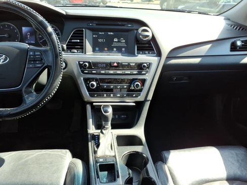 Used 2017 Hyundai Sonata Sport w/ Value Edition Package 02 FWD image 14