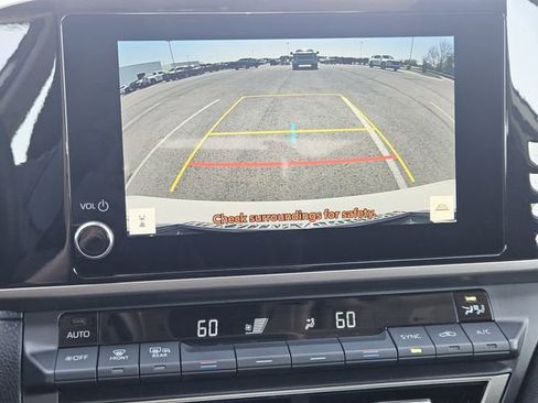 Used 2025 Toyota Camry LE FWD image 18