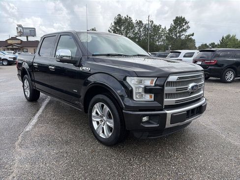 Used 2015 Ford F150 Platinum w/ Equipment Group 701A Luxury RWD image 8