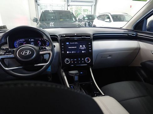 Certified 2024 Hyundai Tucson SE AWD/4WD image 13