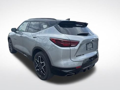 Used 2023 Chevrolet Blazer RS w/ Driver Confidence II Package image 3