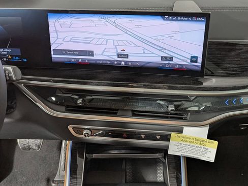 New 2026 BMW X5 xDrive50e image 28