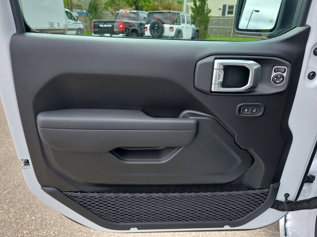 New 2026 Jeep Wrangler Unlimited Sport AWD/4WD image 25