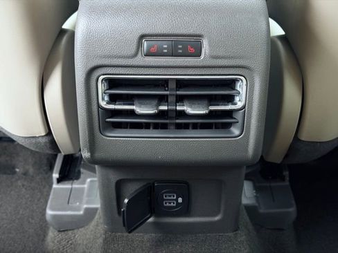Used 2022 Lincoln Corsair AWD w/ Premium Package image 25