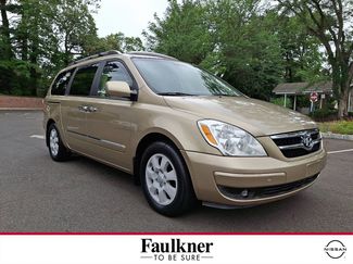 Used 2007 Hyundai Entourage GLS image 1