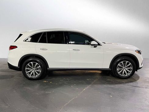 Certified 2026 Mercedes-Benz GLC 300 4MATIC image 2