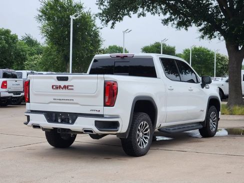 Used 2023 GMC Sierra 1500 AT4 w/ AT4 Premium Package AWD/4WD image 7