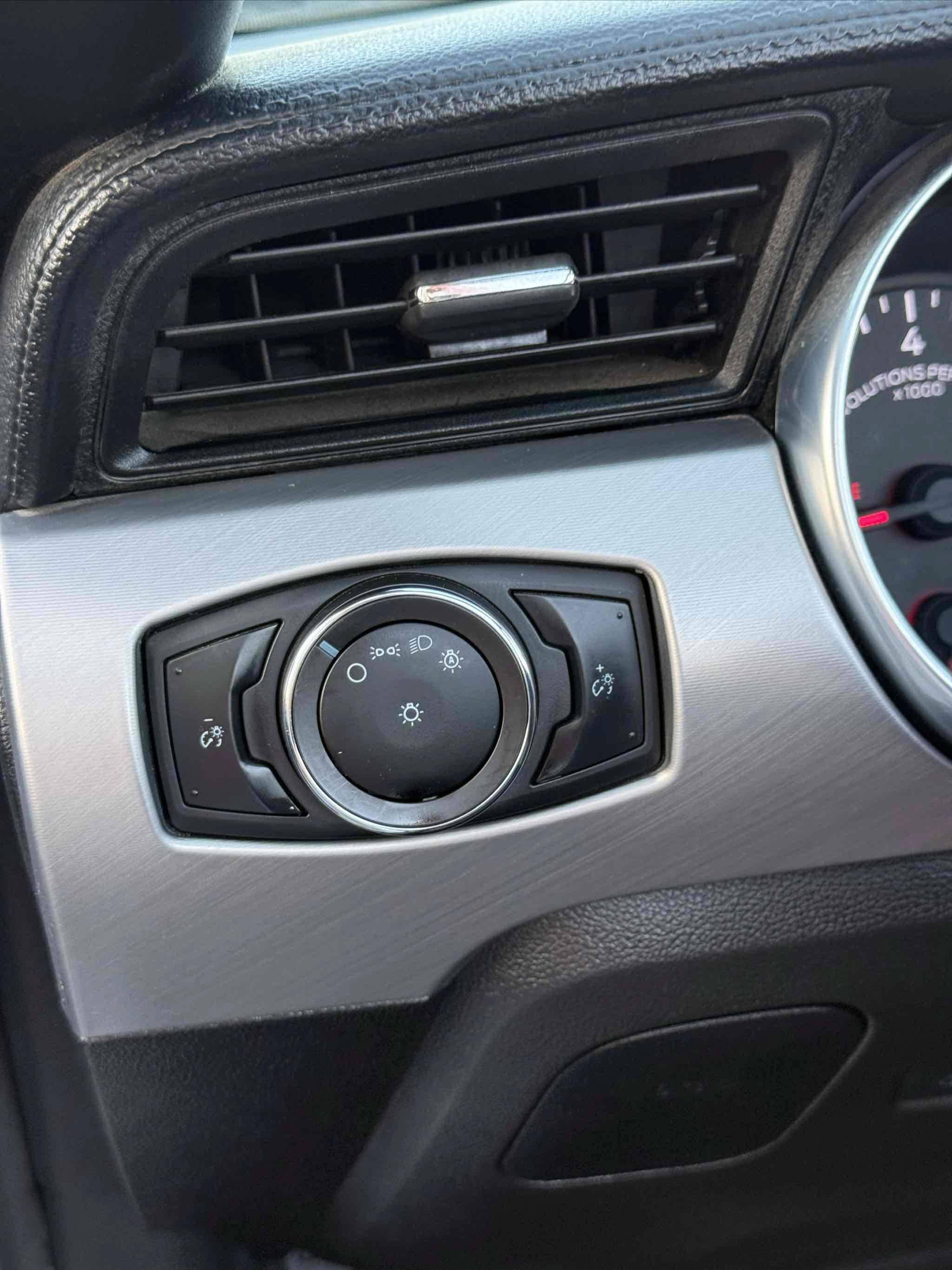 Used 2023 Ford Mustang Premium RWD image 61