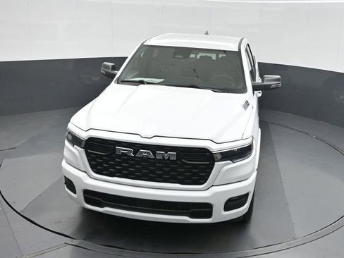 New 2026 RAM 1500 4x4 Crew Cab image 34
