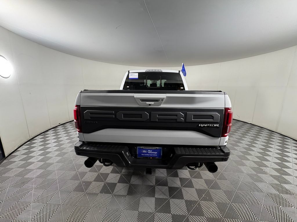Used 2019 Ford F150 Raptor w/ Equipment Group 802A Luxury AWD/4WD image 4