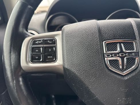 Used 2020 Dodge Journey Crossroad w/ Popular Equipment Group FWD image 18