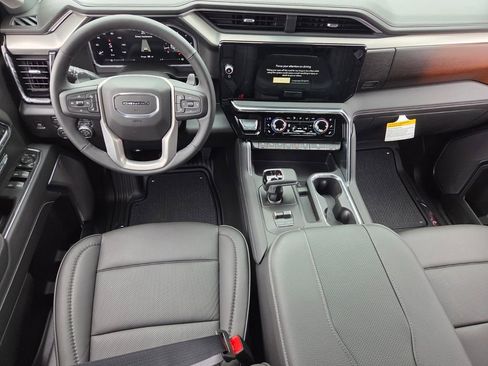 New 2026 GMC Sierra 1500 Denali w/ Denali Reserve Package image 6