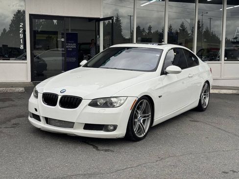 Used 2009 BMW 335i xDrive Coupe AWD/4WD image 1