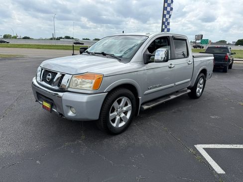 Used 2009 Nissan Titan LE w/ LE Max Utility Pkg RWD image 1