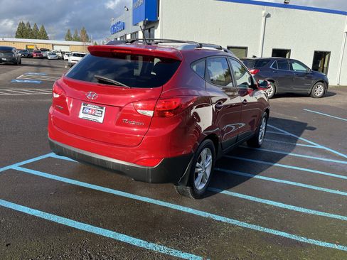 Used 2012 Hyundai Tucson GLS image 5