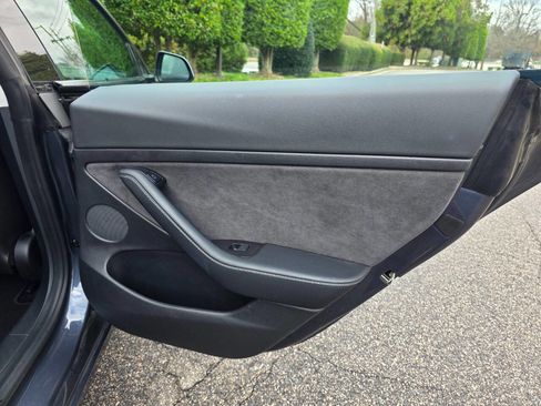 Used 2021 Tesla Model 3 Long Range image 20