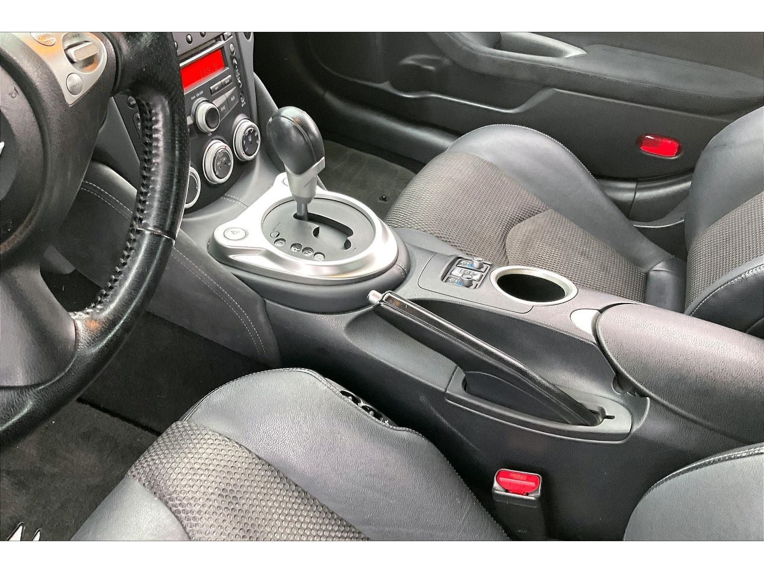 Used 2014 Nissan 370Z Touring w/ Sport Package RWD image 16