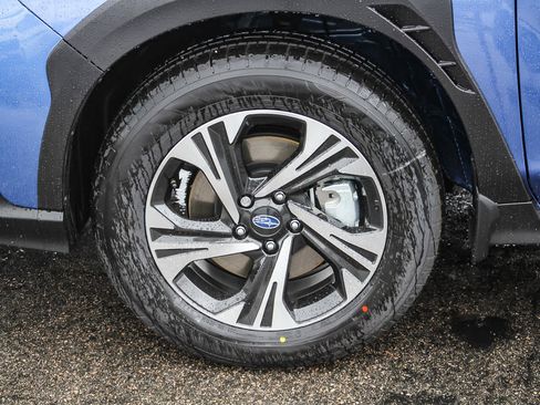 New 2025 Subaru Crosstrek 2.5i Premium image 9