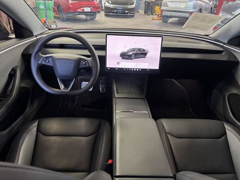 Used 2025 Tesla Model 3 Long Range RWD image 27