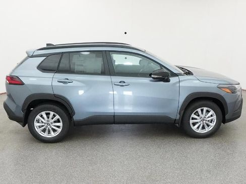 New 2026 Toyota Corolla Cross LE FWD image 11