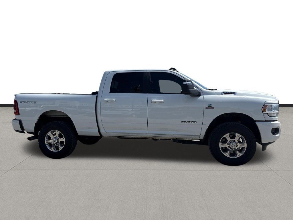 Used 2024 RAM 2500 Big Horn w/ Level 2 Equipment Group AWD/4WD image 4