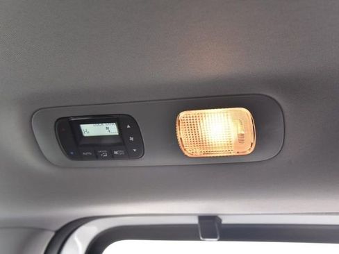 Used 2023 Honda Odyssey Touring image 24