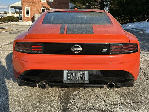 New 2024 Nissan Z Performance w/ Heritage Edition image 5