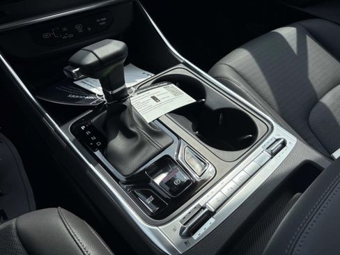 New 2026 Kia Carnival SX Prestige FWD image 27