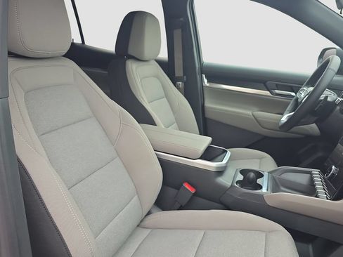 New 2026 GMC Terrain Elevation FWD image 19