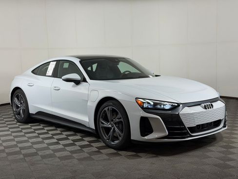 Certified 2023 Audi e-tron GT Premium Plus AWD/4WD image 7