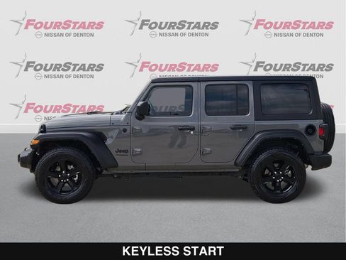 Used 2022 Jeep Wrangler Unlimited Sport AWD/4WD image 8