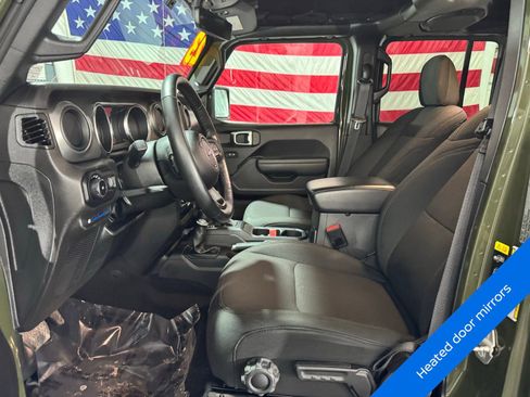 Used 2023 Jeep Wrangler Unlimited w/ Cold Weather Group image 9