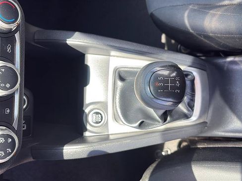 Used 2021 Nissan Versa S FWD image 26