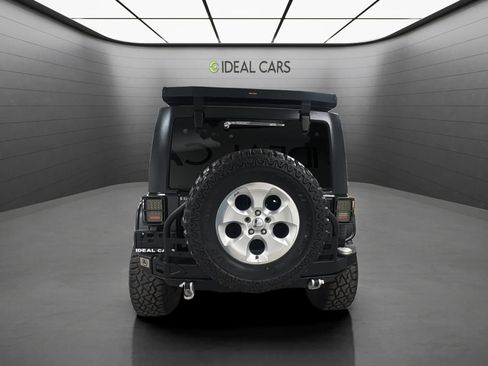 Used 2013 Jeep Wrangler Unlimited Sport AWD/4WD image 6
