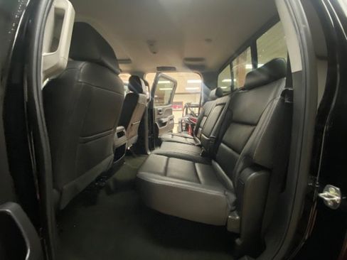 Used 2018 Chevrolet Silverado 2500 LTZ w/ Duramax Plus Package image 19