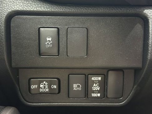 Certified 2021 Toyota Tacoma TRD Off-Road w/ Technology Package AWD/4WD image 23