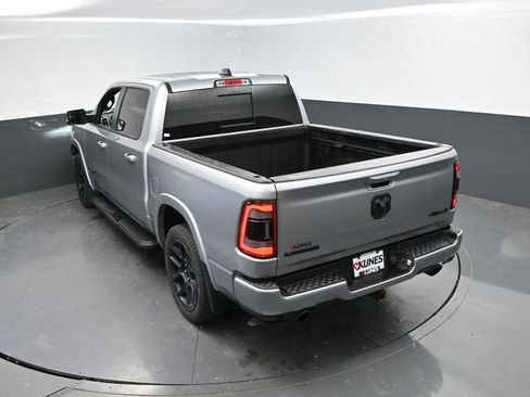 Used 2022 RAM 1500 Laramie AWD/4WD image 46