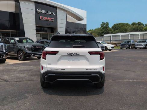 New 2027 GMC Terrain Elevation w/ Elevation Premium Package AWD/4WD image 6