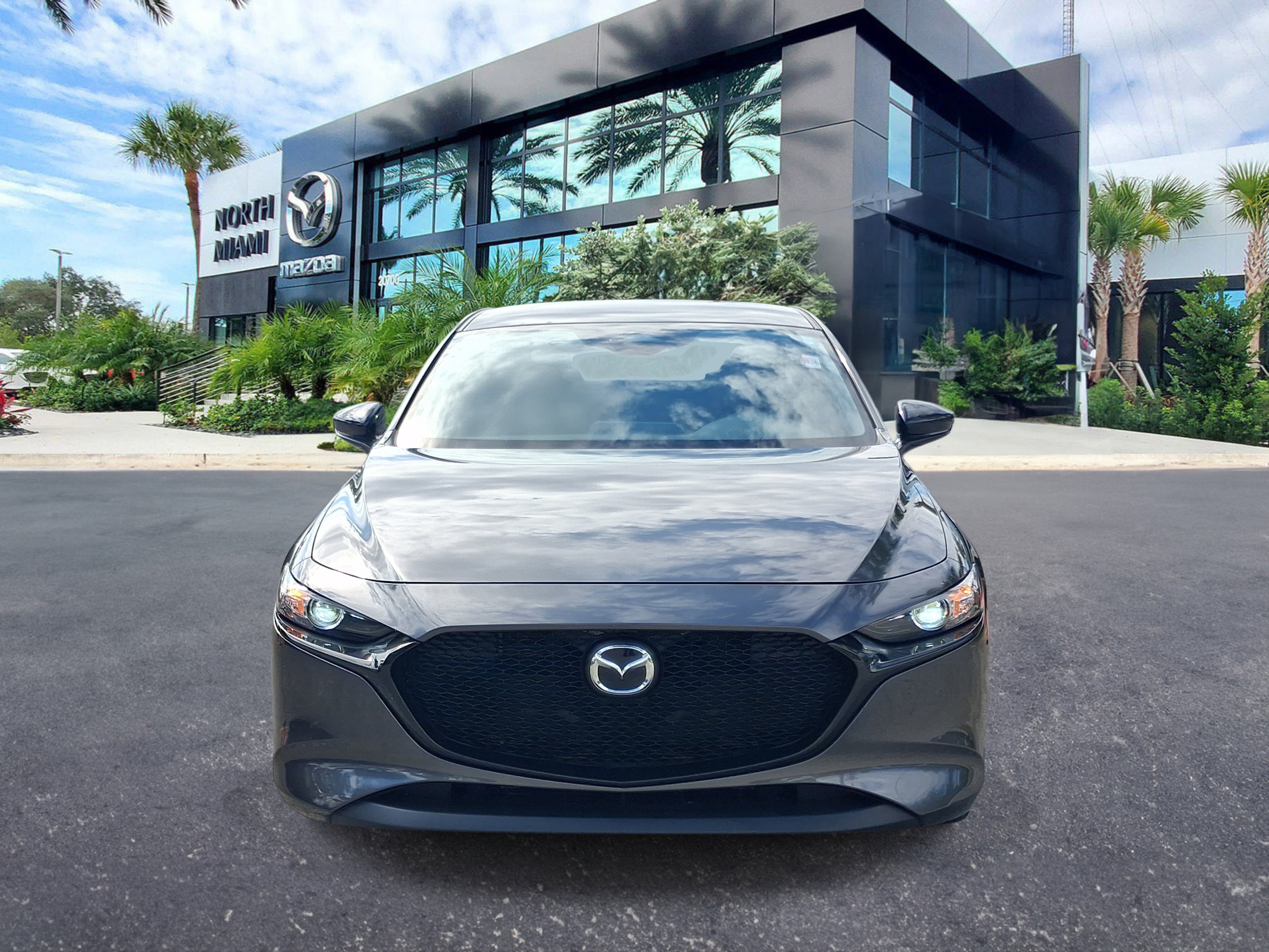 Certified 2025 MAZDA MAZDA3 s Sport FWD image 2