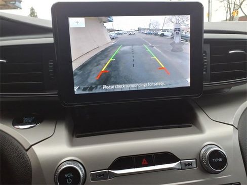 Used 2023 Ford Explorer XLT w/ Class IV Trailer Tow Package image 23