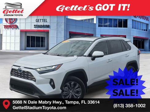 Used 2024 Toyota RAV4 Limited image 1