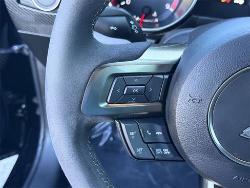 Used 2019 Ford Mustang Shelby GT350 w/ Technology Package image 16