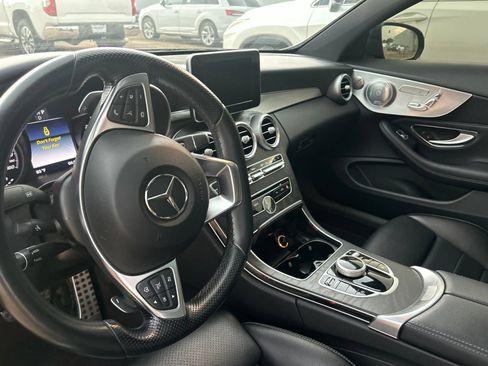 Used 2018 Mercedes-Benz C 300 Coupe image 2