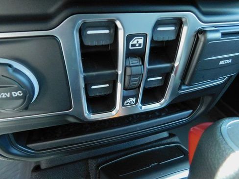 New 2025 Jeep Wrangler Sahara w/ Safety Group image 28