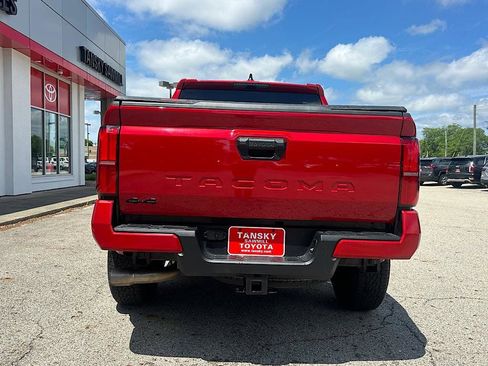 Certified 2025 Toyota Tacoma Limited AWD/4WD image 4