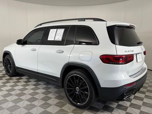 Used 2022 Mercedes-Benz GLB 250 image 4