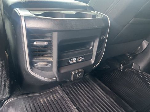 Used 2020 RAM 2500 Big Horn w/ Level 2 Equipment Group image 24