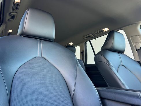 Used 2024 Toyota Grand Highlander XLE image 20
